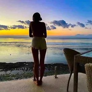 Infinity Bingin - Boutique Beachfront Family Apartment Uluwatu (Bali)